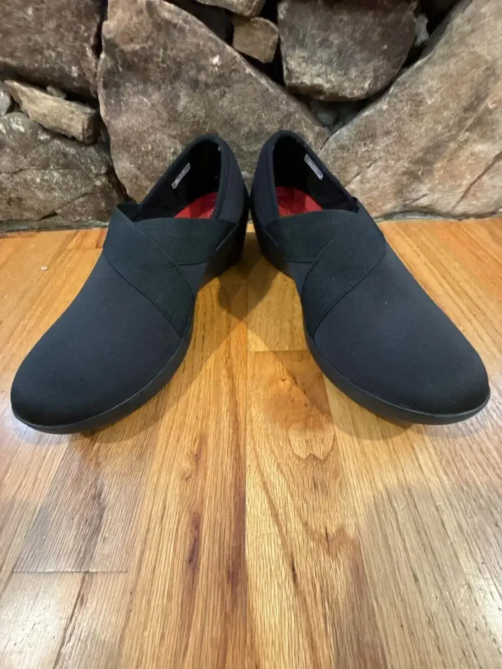 CROCS pre owned